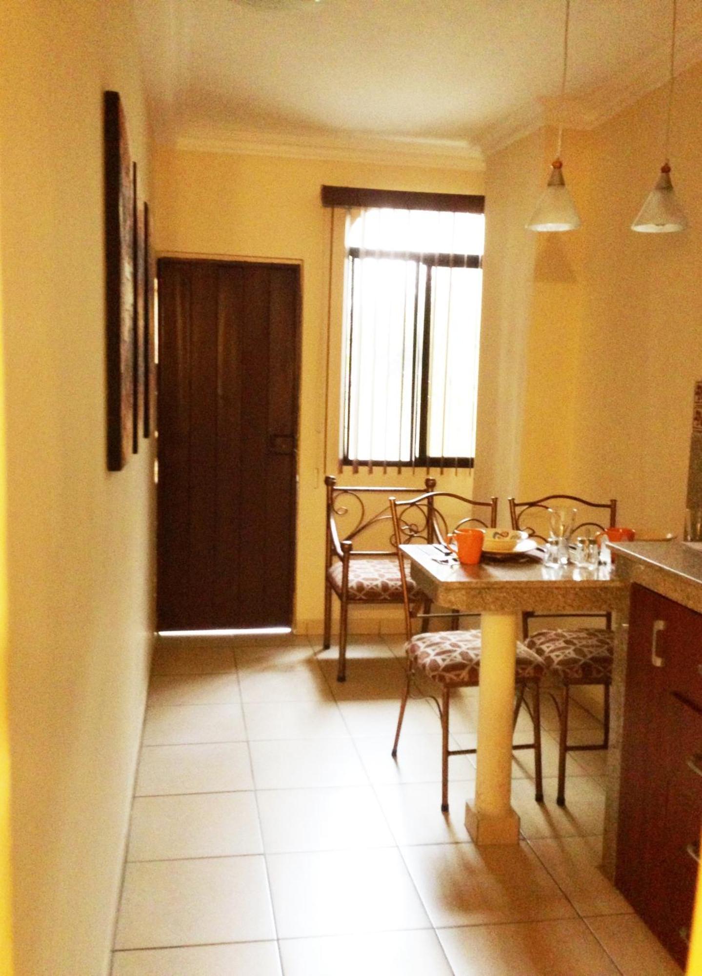 El Patio Suites II Guayaquil Exteriör bild