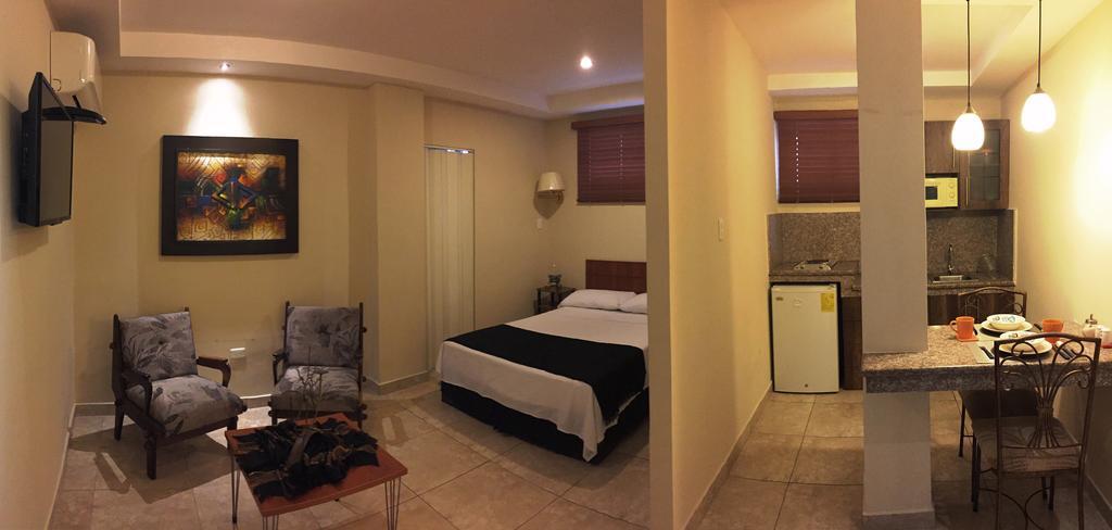 El Patio Suites II Guayaquil Exteriör bild