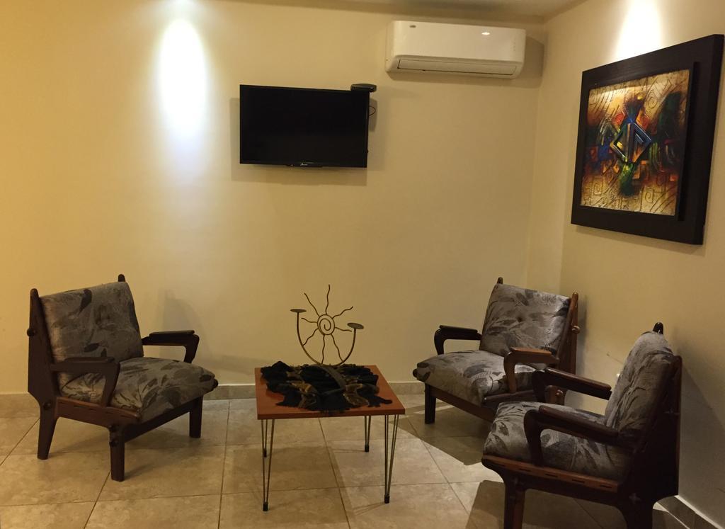 El Patio Suites II Guayaquil Exteriör bild