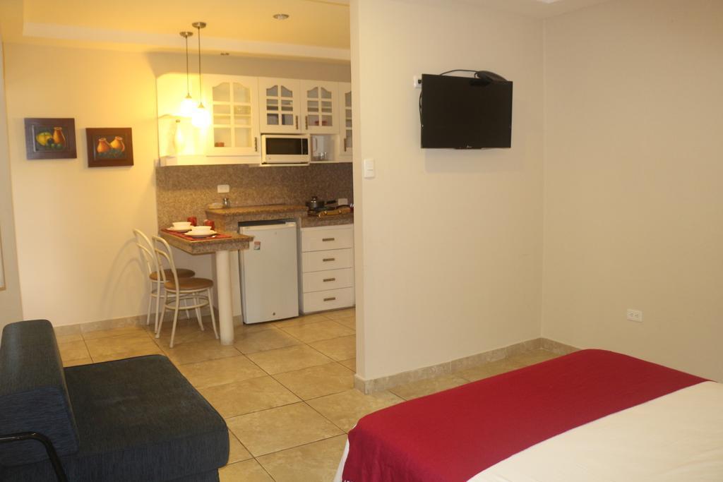 El Patio Suites II Guayaquil Exteriör bild