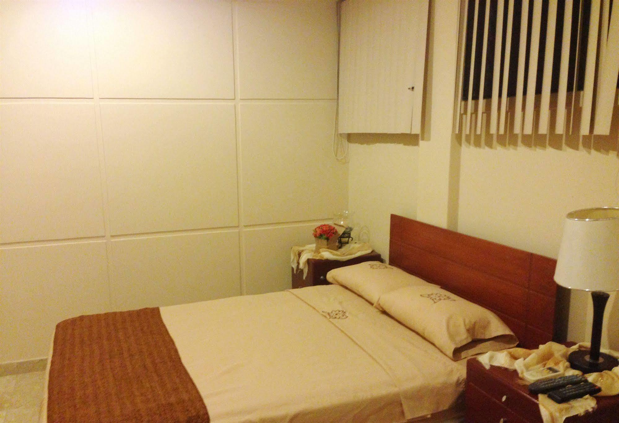 El Patio Suites II Guayaquil Exteriör bild